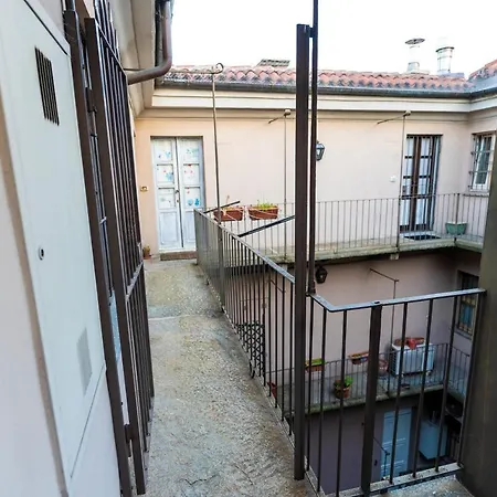 Apartamento Sotto I Tetti Di Mansarda Di Gil Turín